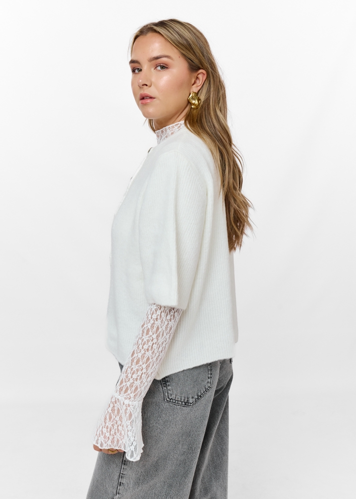 Tara vest