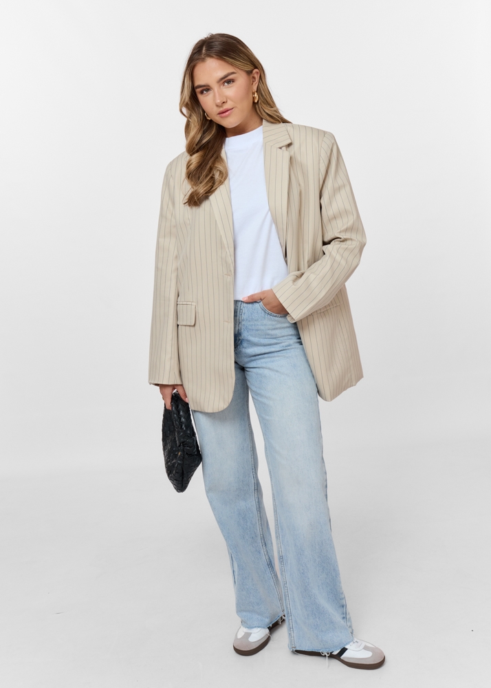 Cara blazer beige