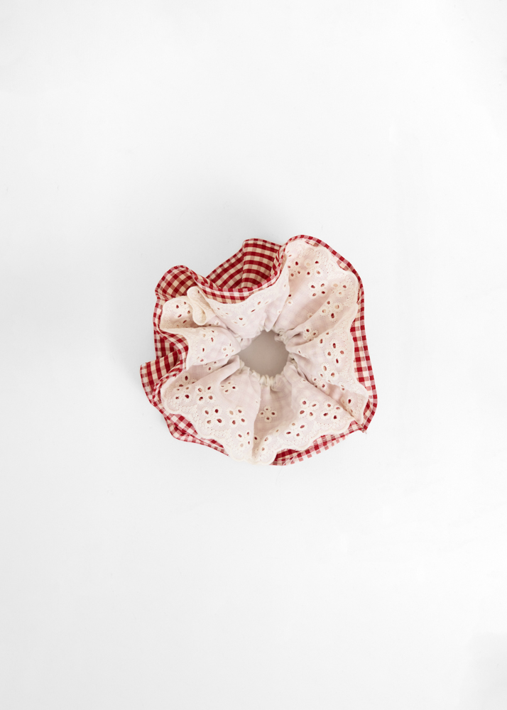 Sunday scrunchie