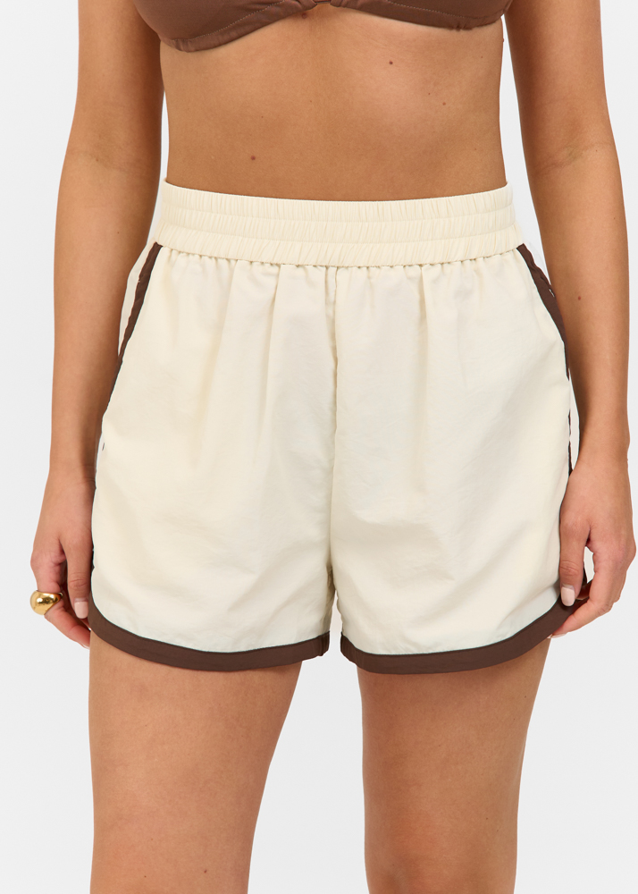 Jill short