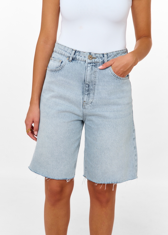 Julia denim short