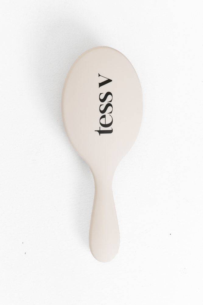 Tess v borstel