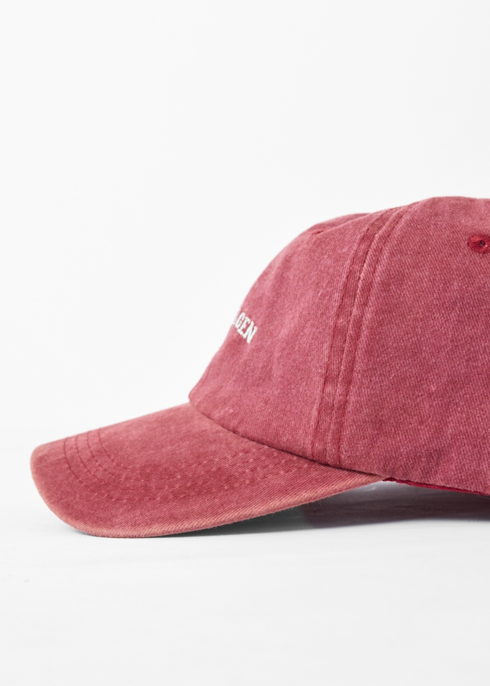 Copenhagen pet burgundy