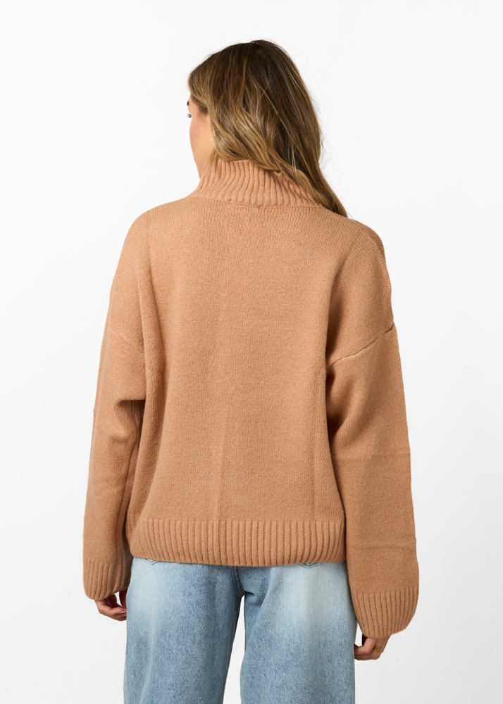 Sara coltrui camel