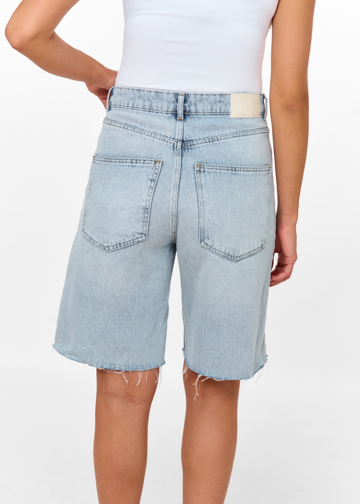 Julia denim short
