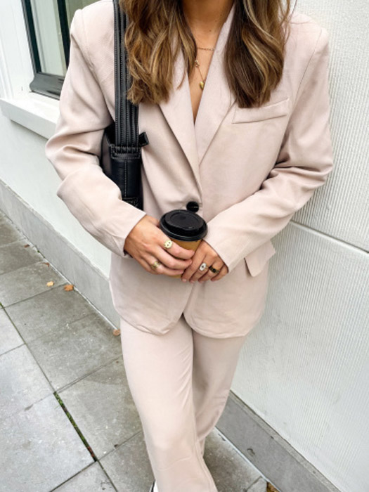 Chloe blazer beige