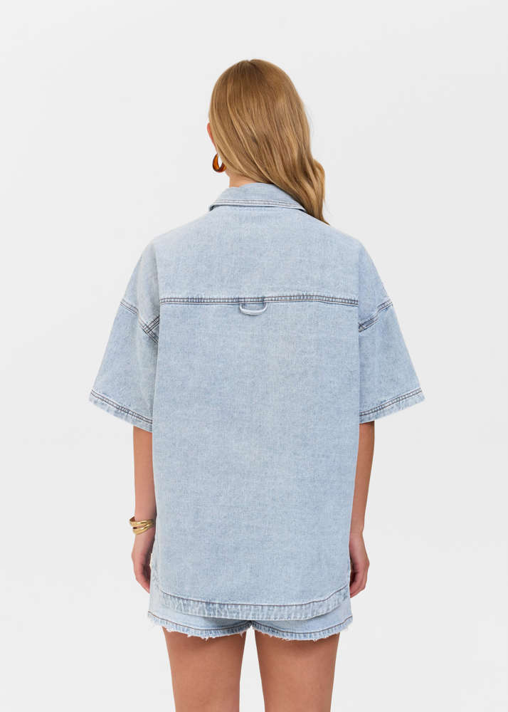 Oversized denim blouse korte mouw