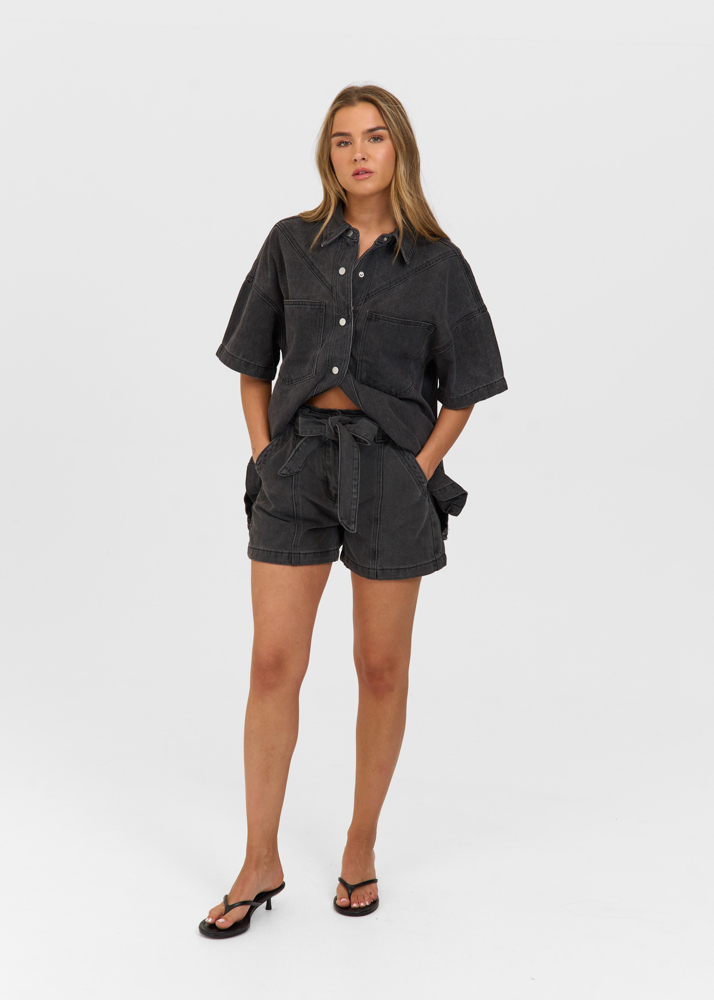 Signature short