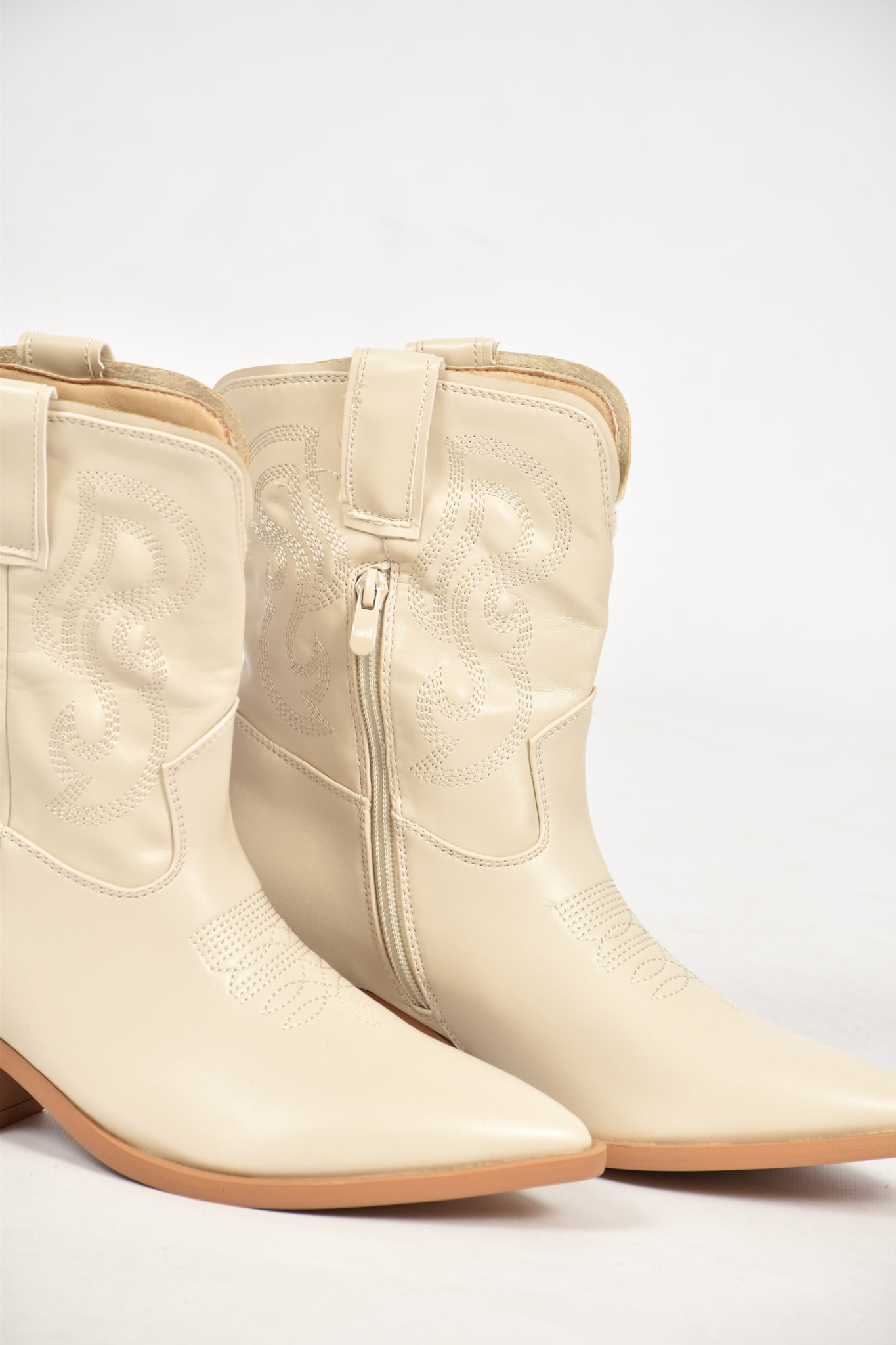 Maeve boots beige