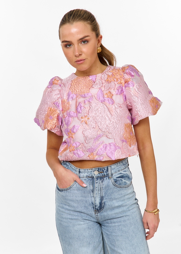 Yara top