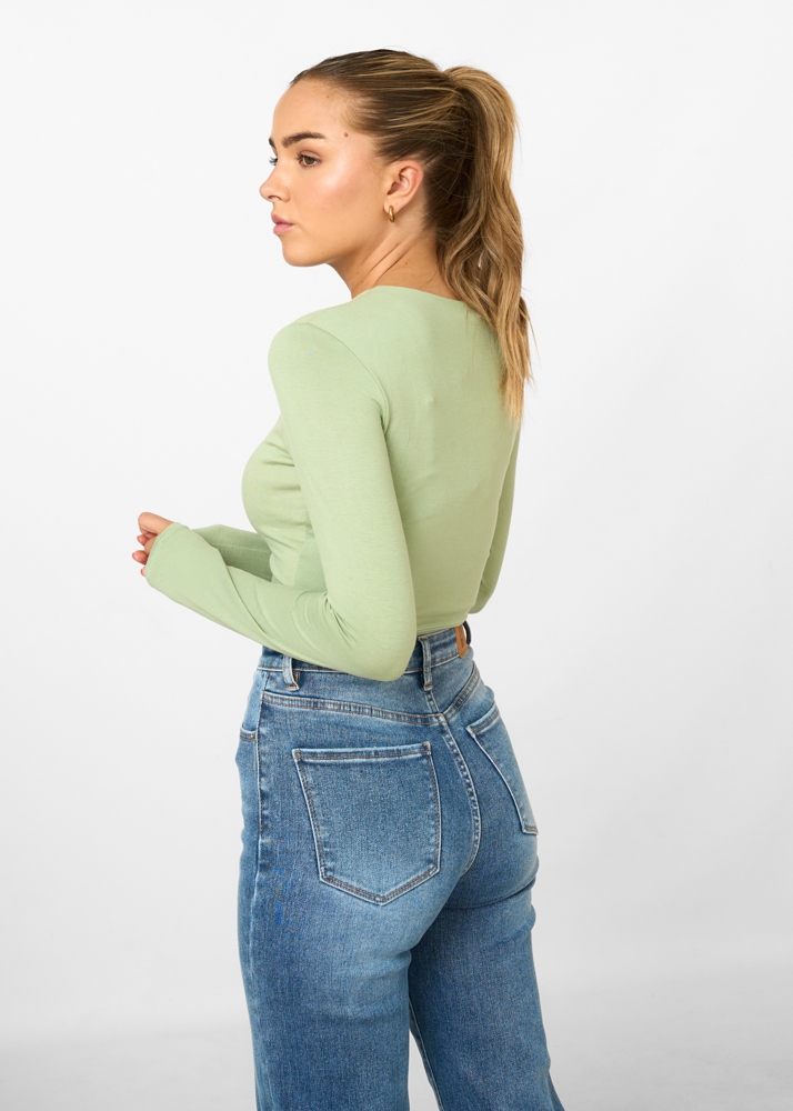 Levi top