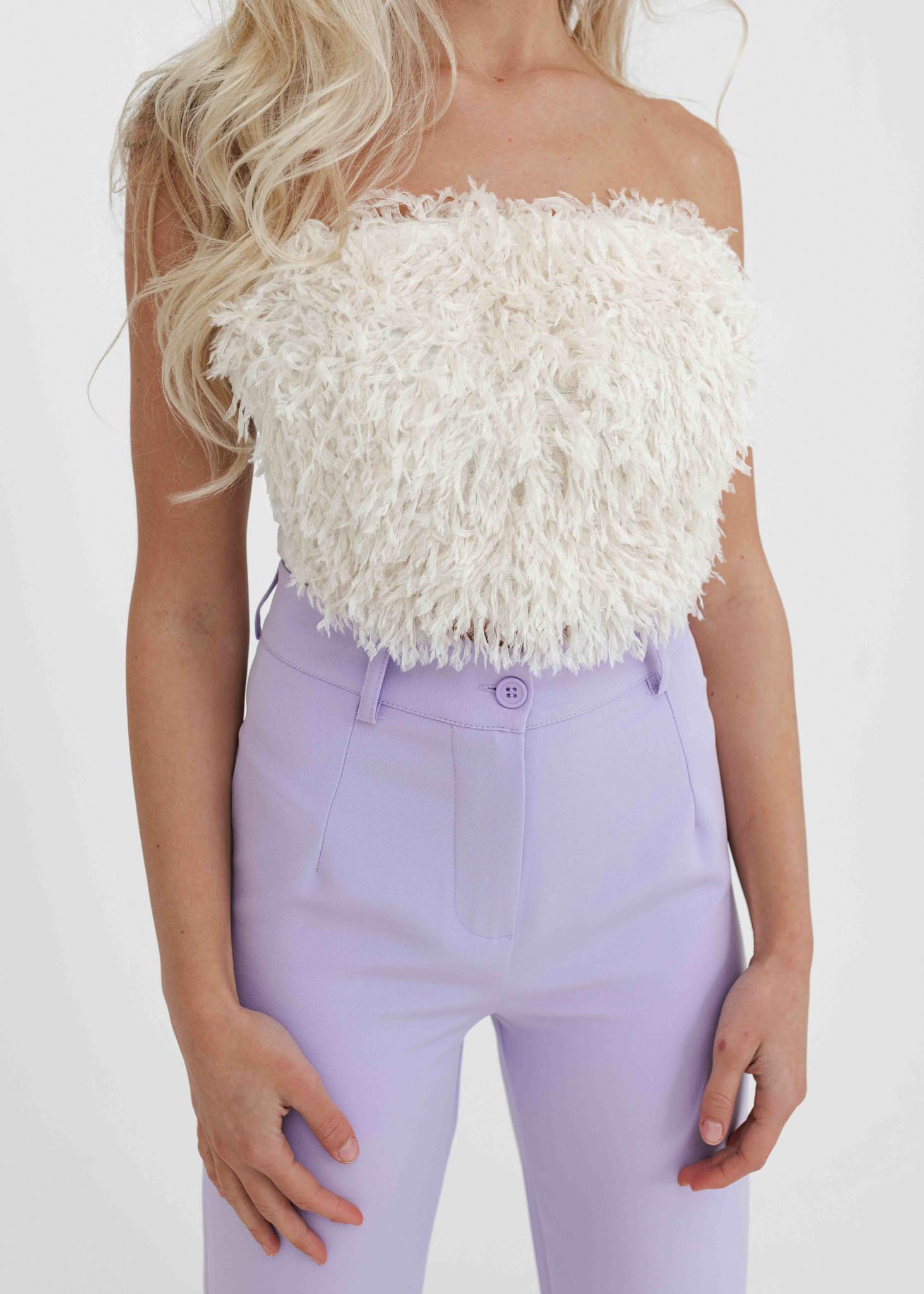 Iconic top wit