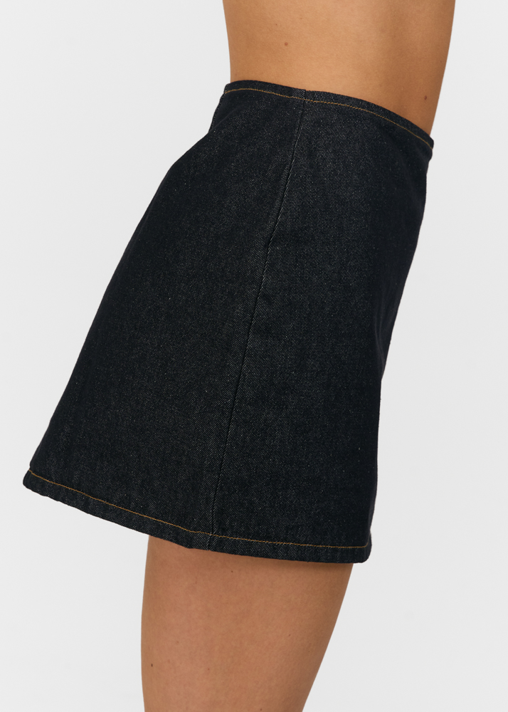 Juul denim skort