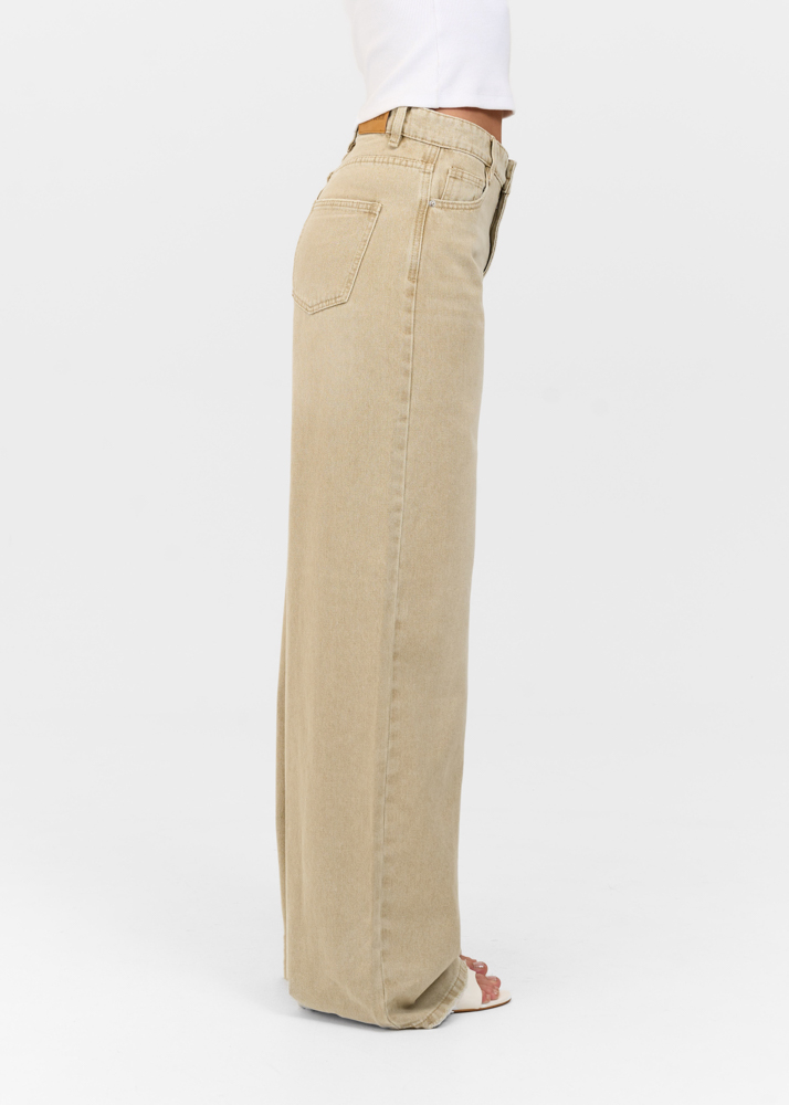 Wide leg classic jeans