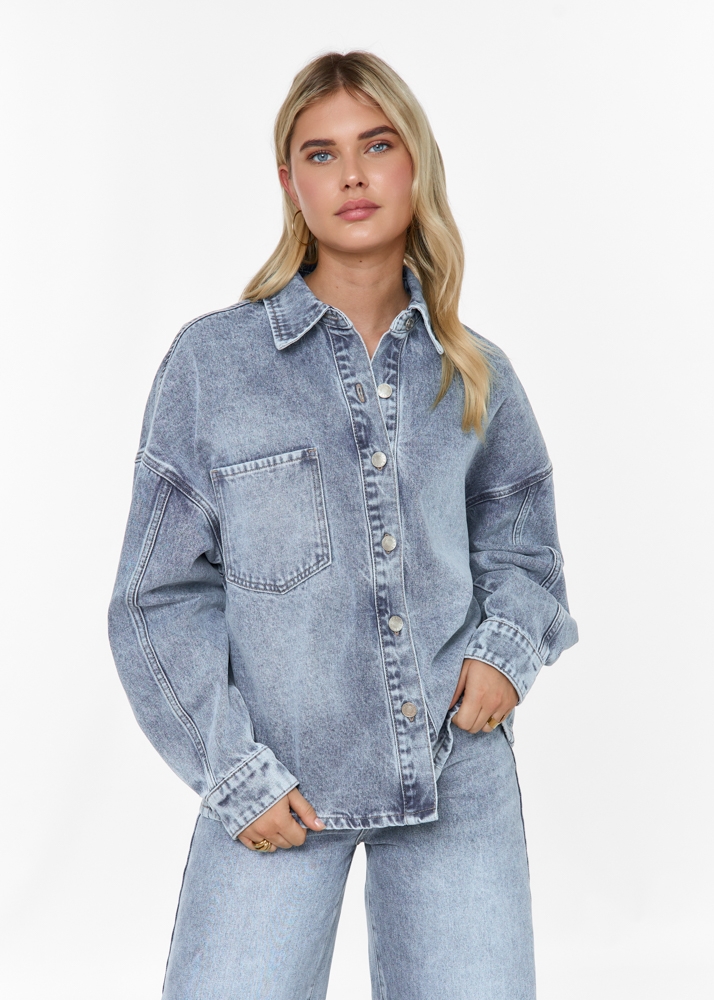 Boyfriend denim blouse