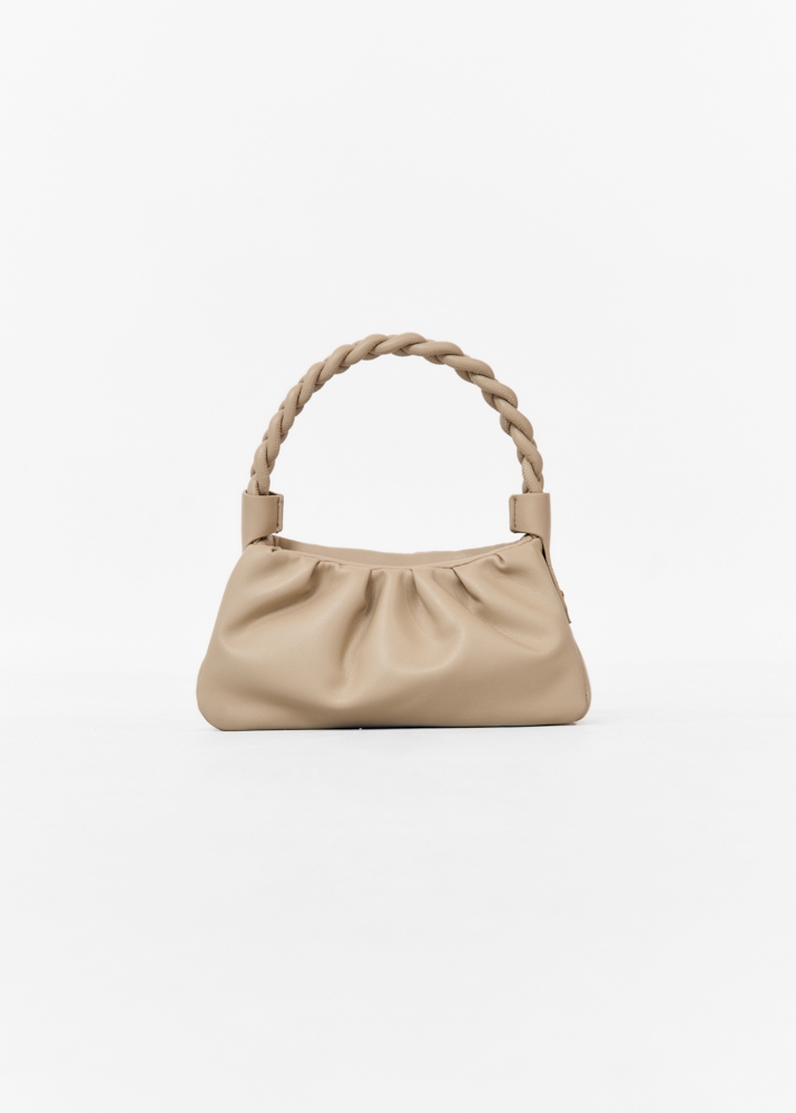 Nove tas