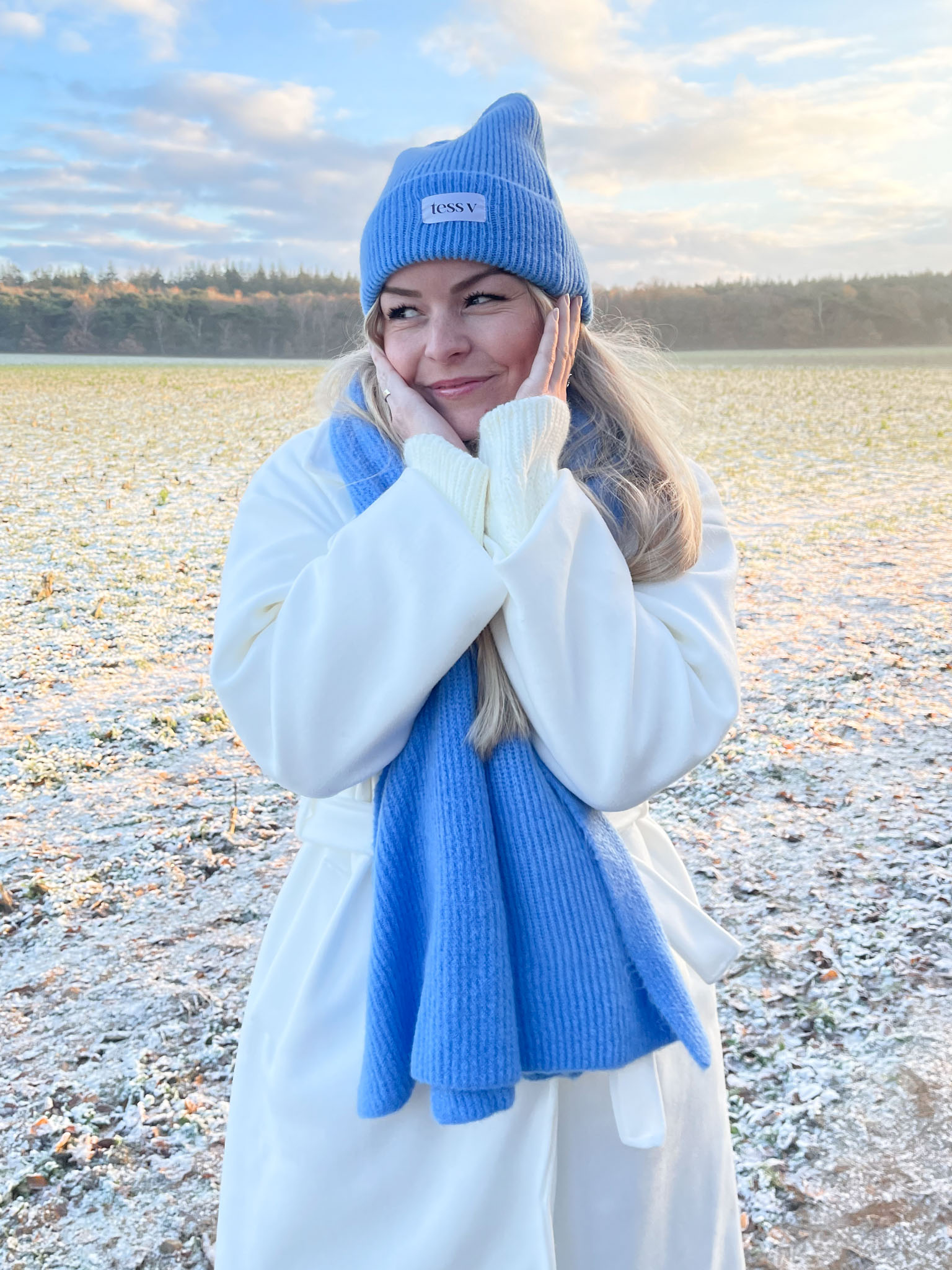 Tess v muts blauw