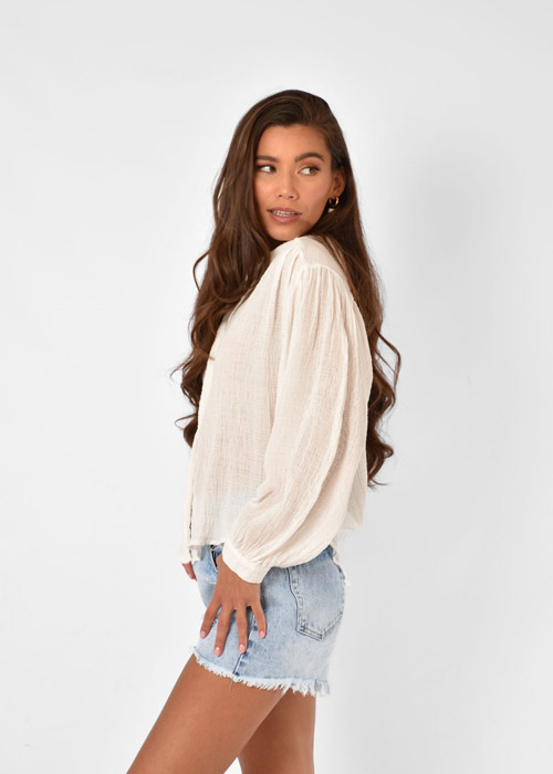 Feline blouse wit