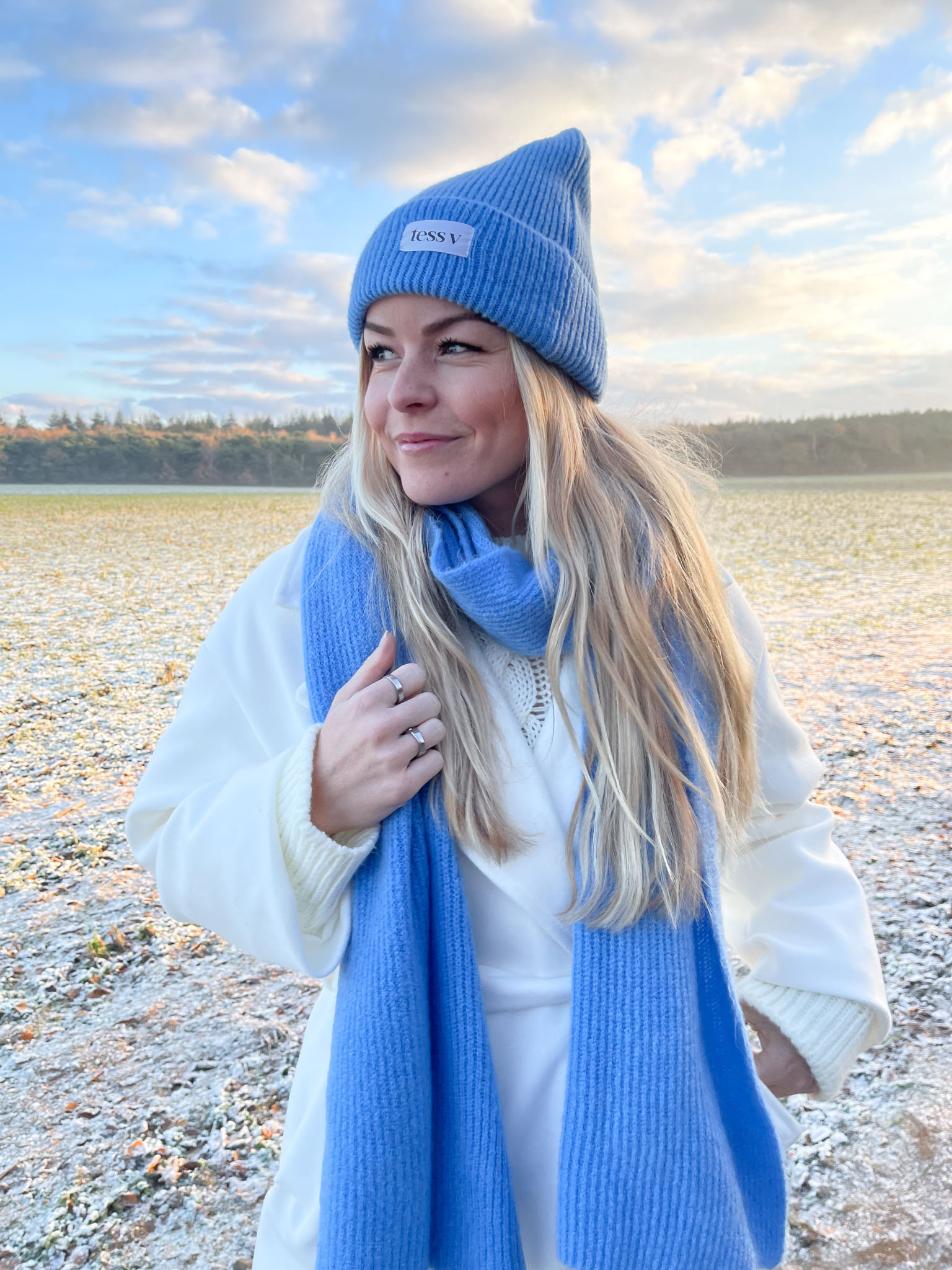 Tess v muts blauw
