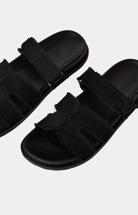 Hella slippers zwart