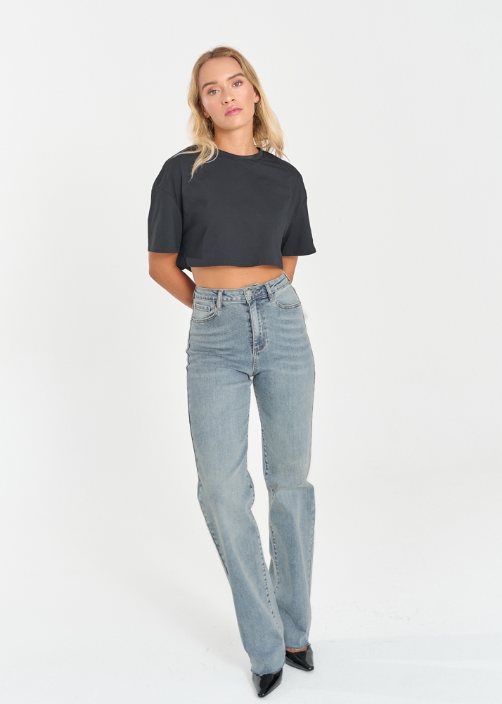 Straight leg stretch jeans