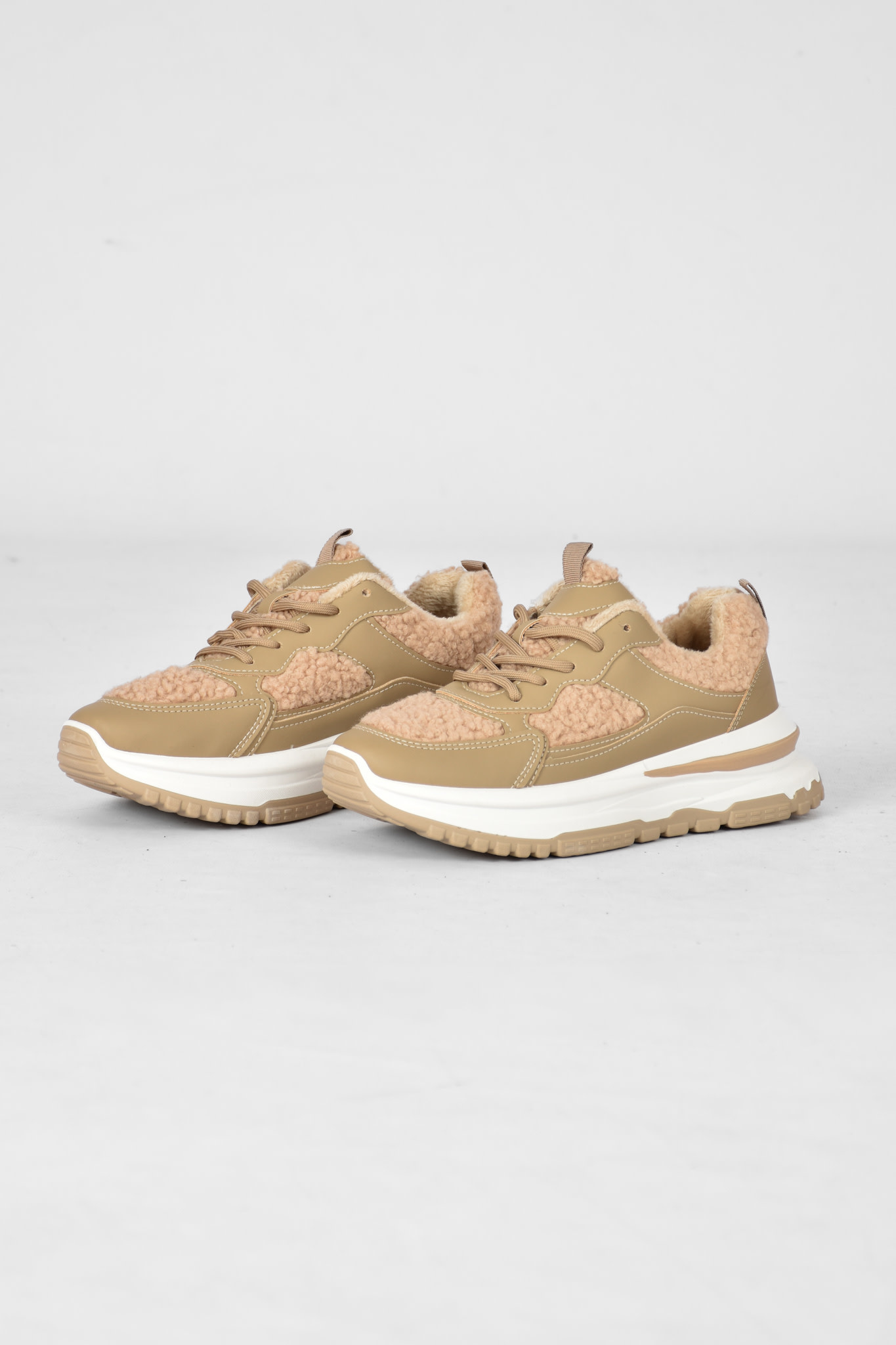 Teddy sneaker bruin