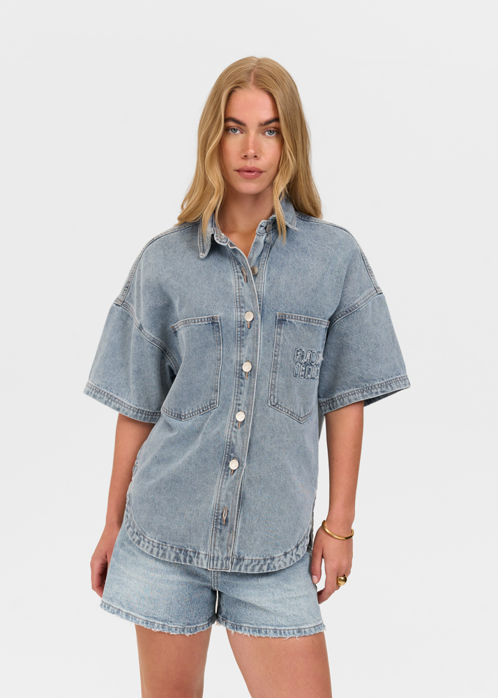 Oversized denim blouse korte mouw