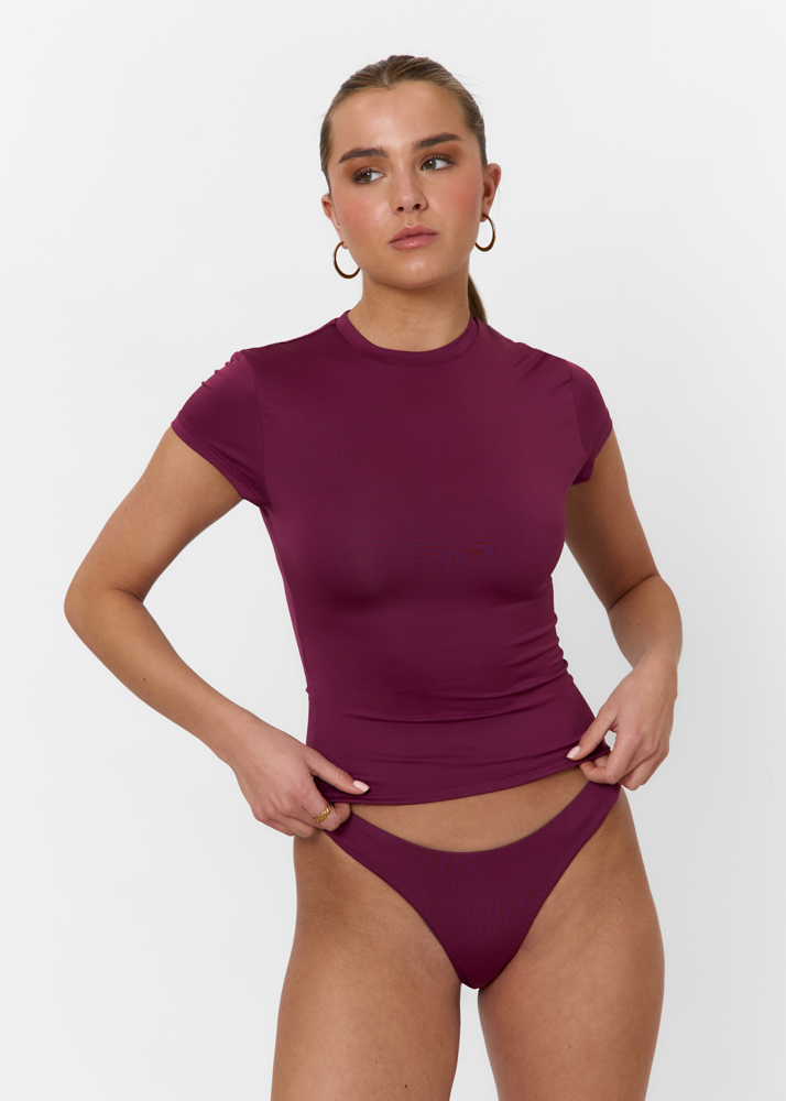 Tee