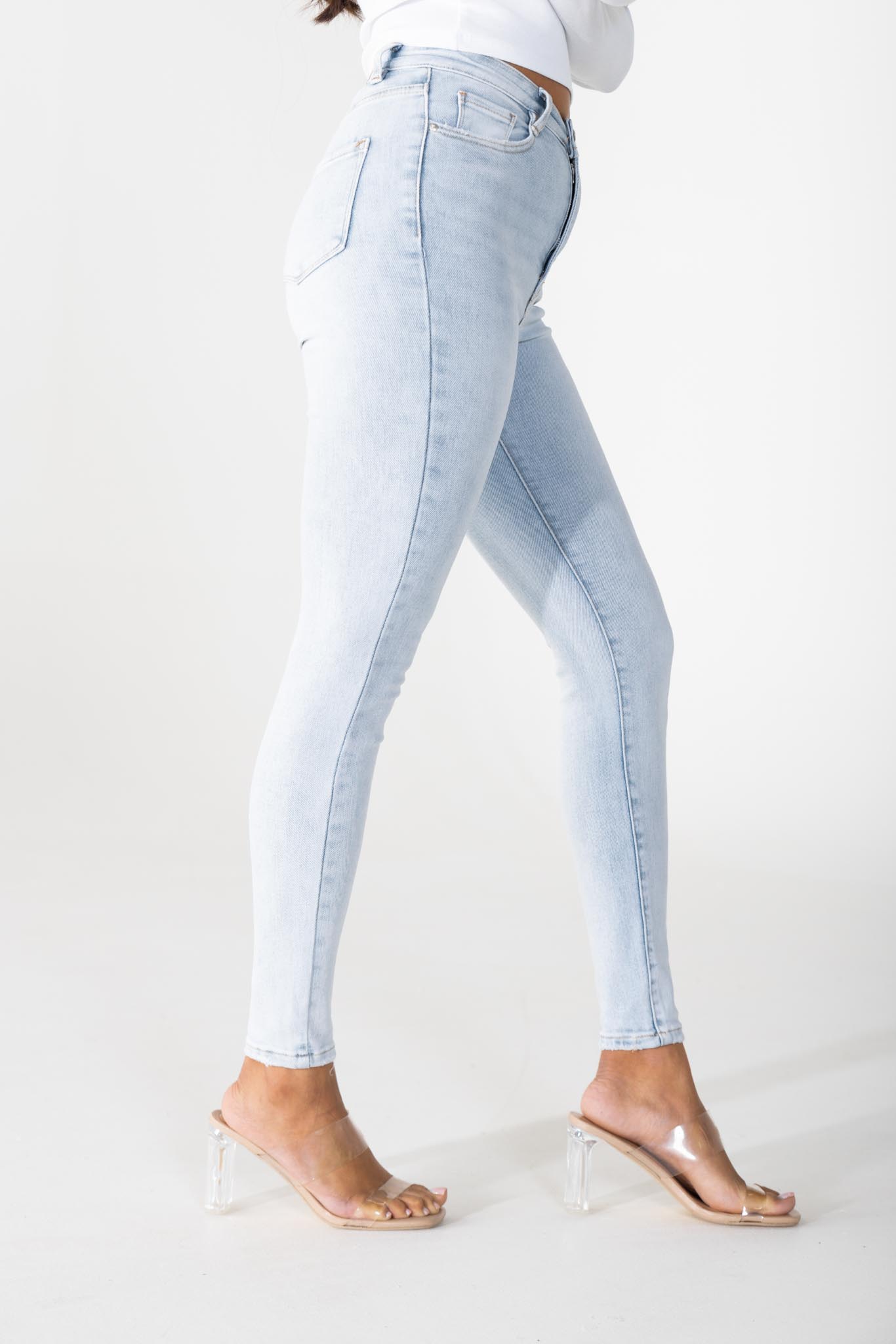 Skinny jeans lichtblauw