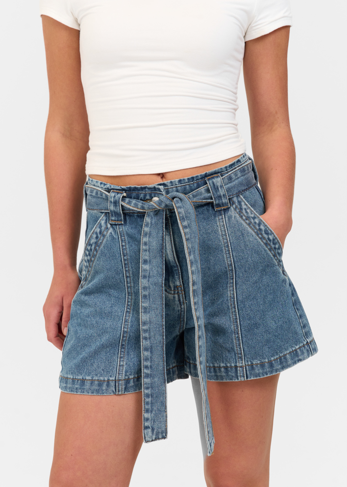 Signature short