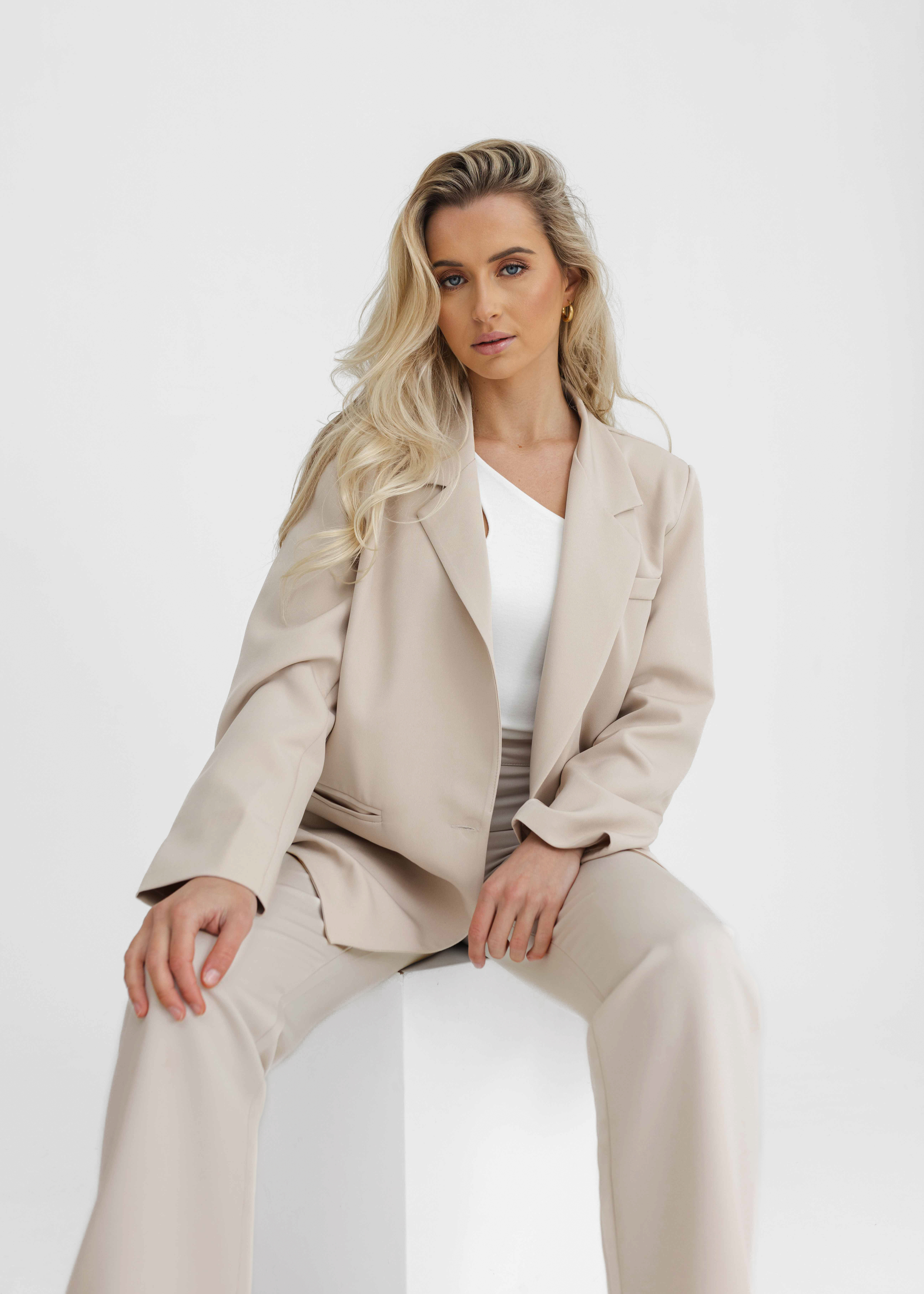 Yara blazer zand