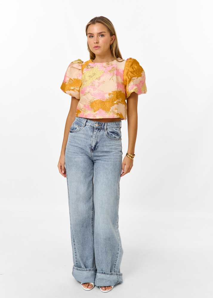 Yara top