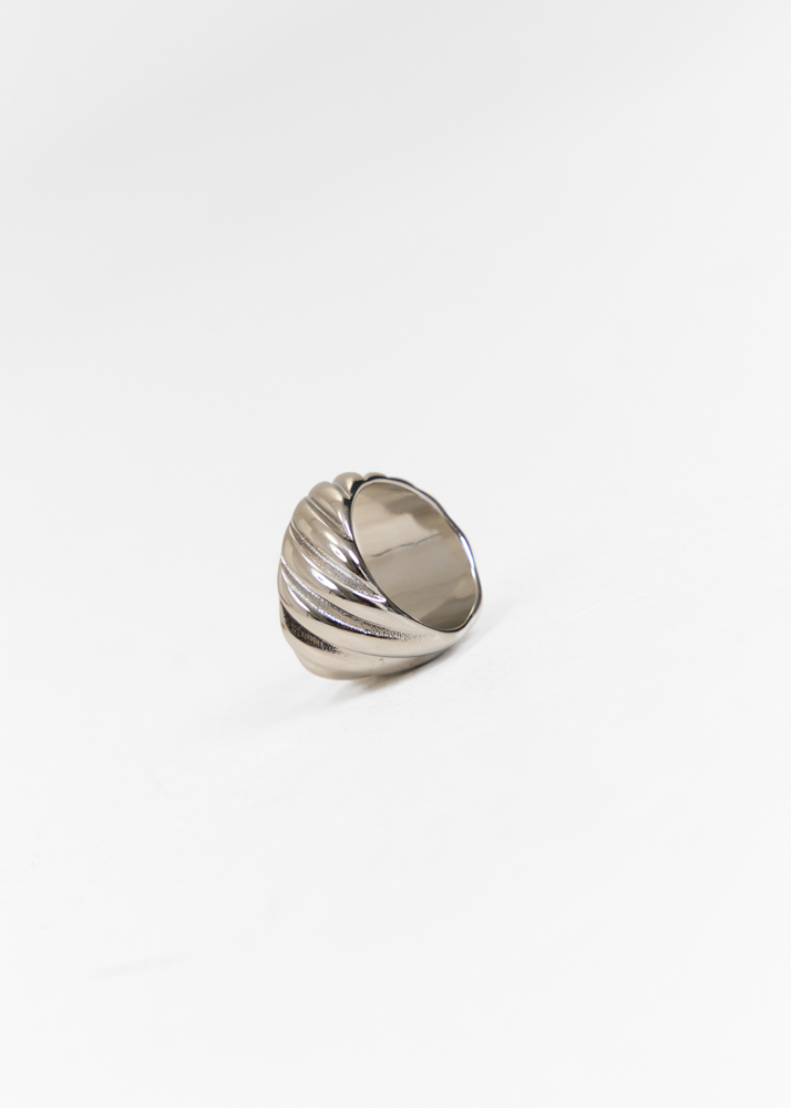 Lynn ring