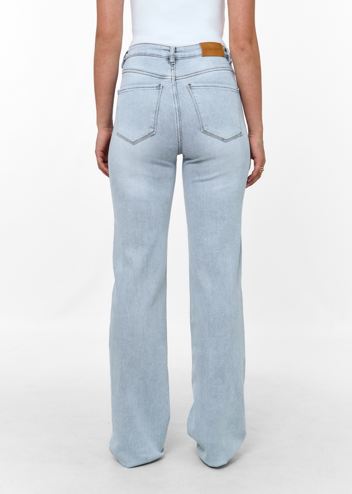 Straight leg clean stretch jeans