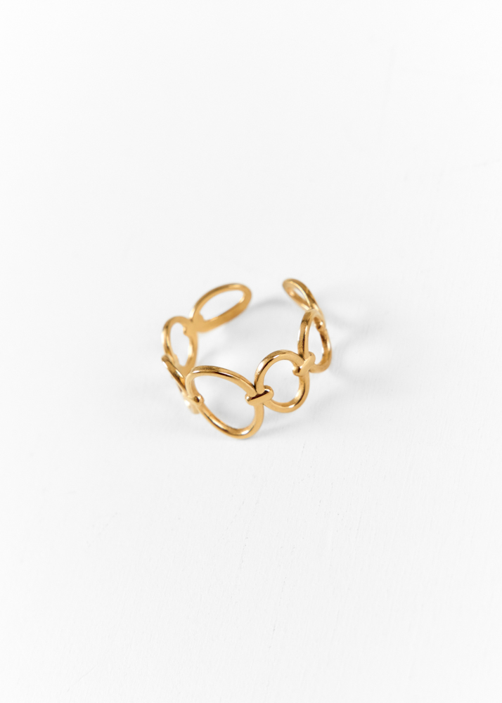 Vivi ring