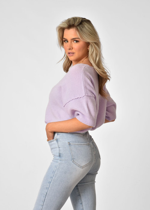 Nora trui lila