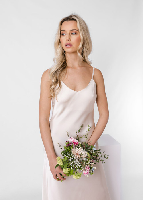 Julia jurk beige