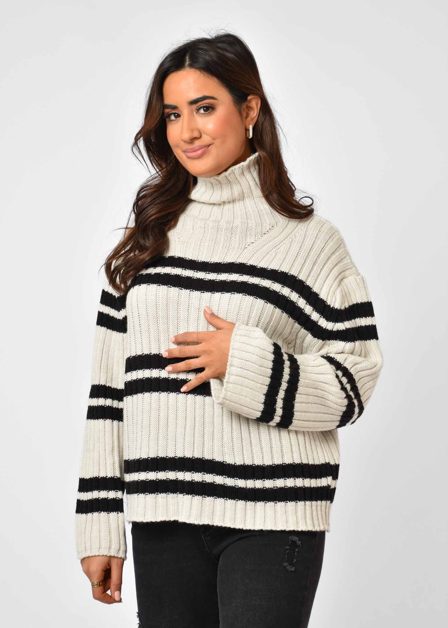 Laura trui beige 